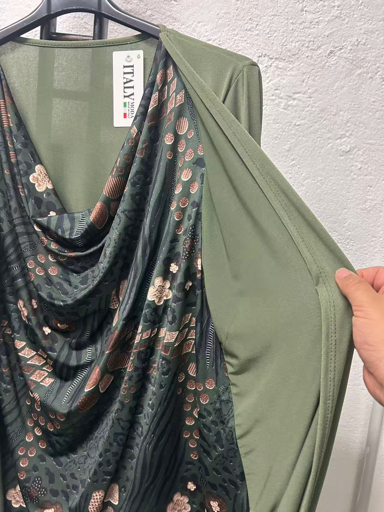 Twinset Cod.No084 Tg.56