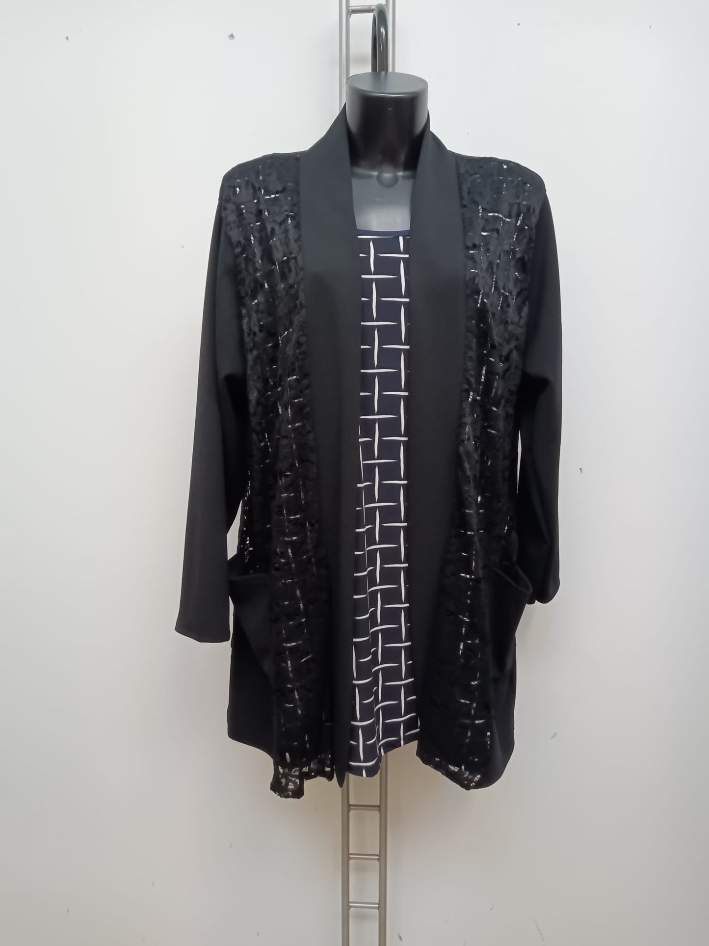 Cardigan di pizzo Cod.Lu346 Tg. 60 - 62 - taglie_forti