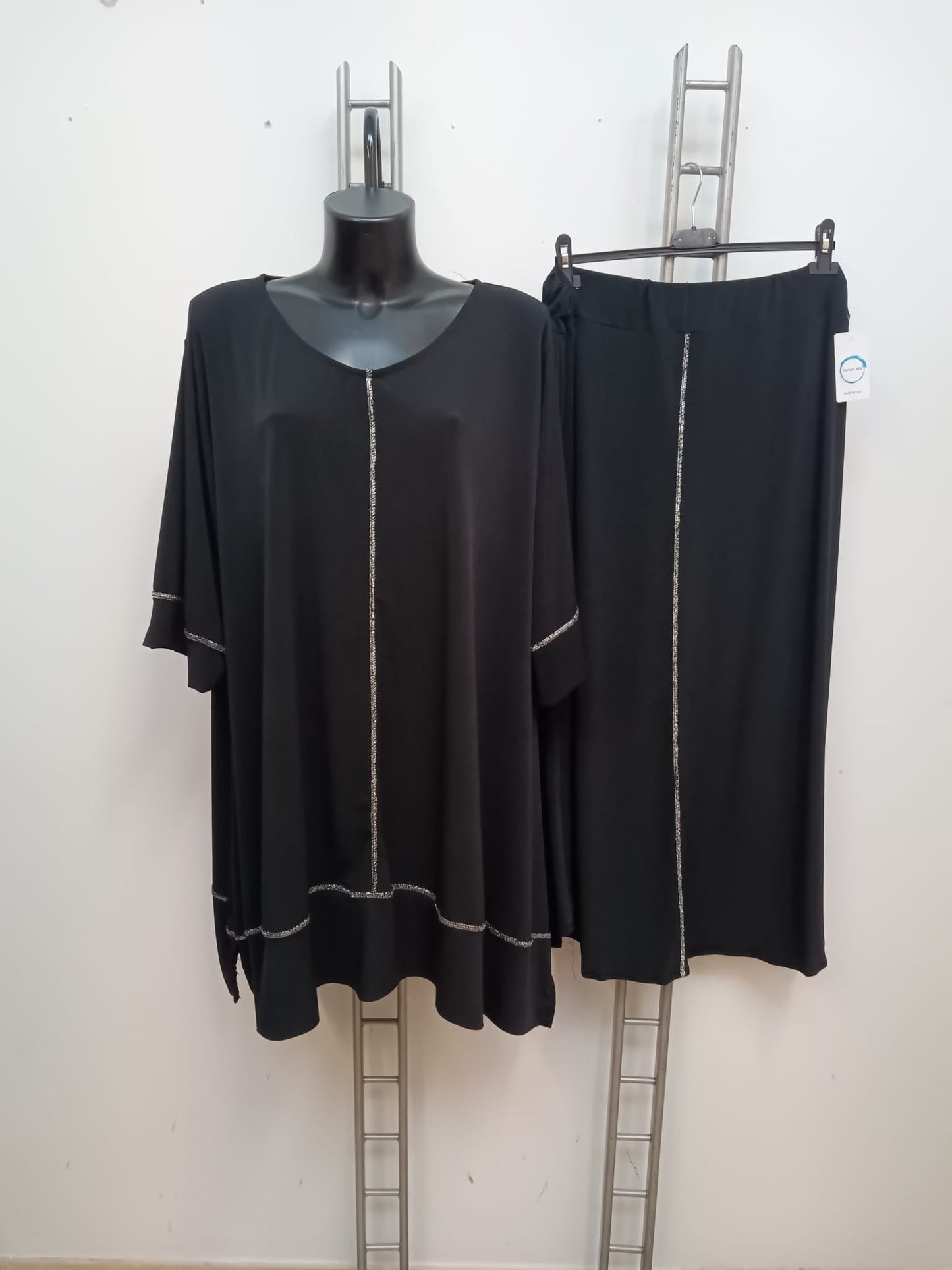 Completo con gonna Cod.Ma397 TG.60 - 66+ - #taglie_forti#