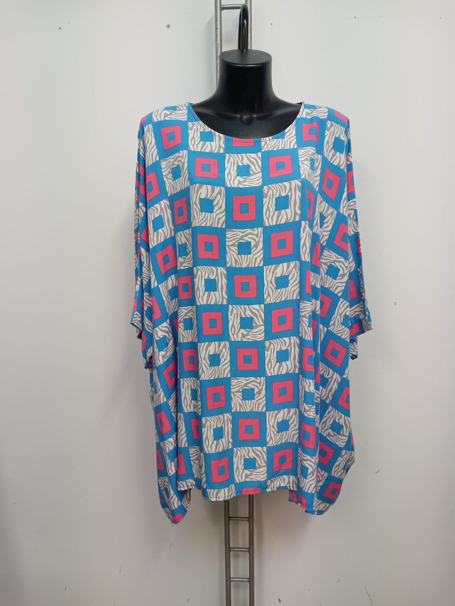 Maglia Cod.Fe125 Tg.64 - 66+ - #taglie_forti#