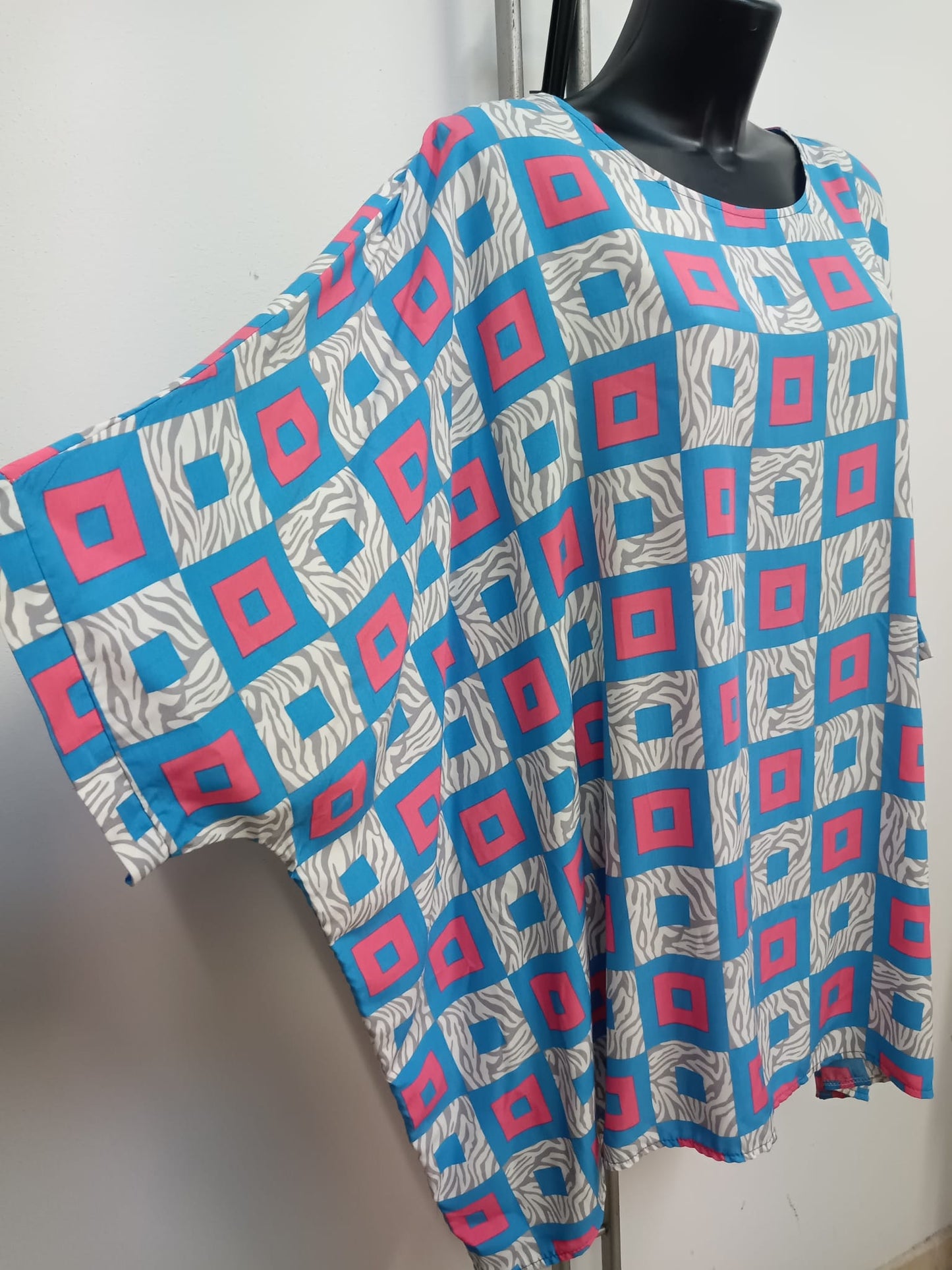 Maglia Cod.Fe125 Tg.64 - 66+ - #taglie_forti#