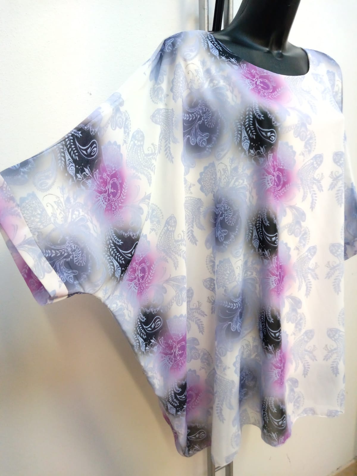 Maglia Cod.Ma102 Tg.62 - 66 - #taglie_forti#