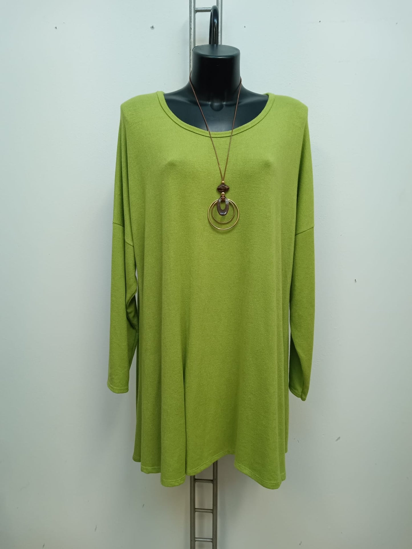 Maglia con collana Cod.Ag251 Tg. 62 - 64 - taglie_forti