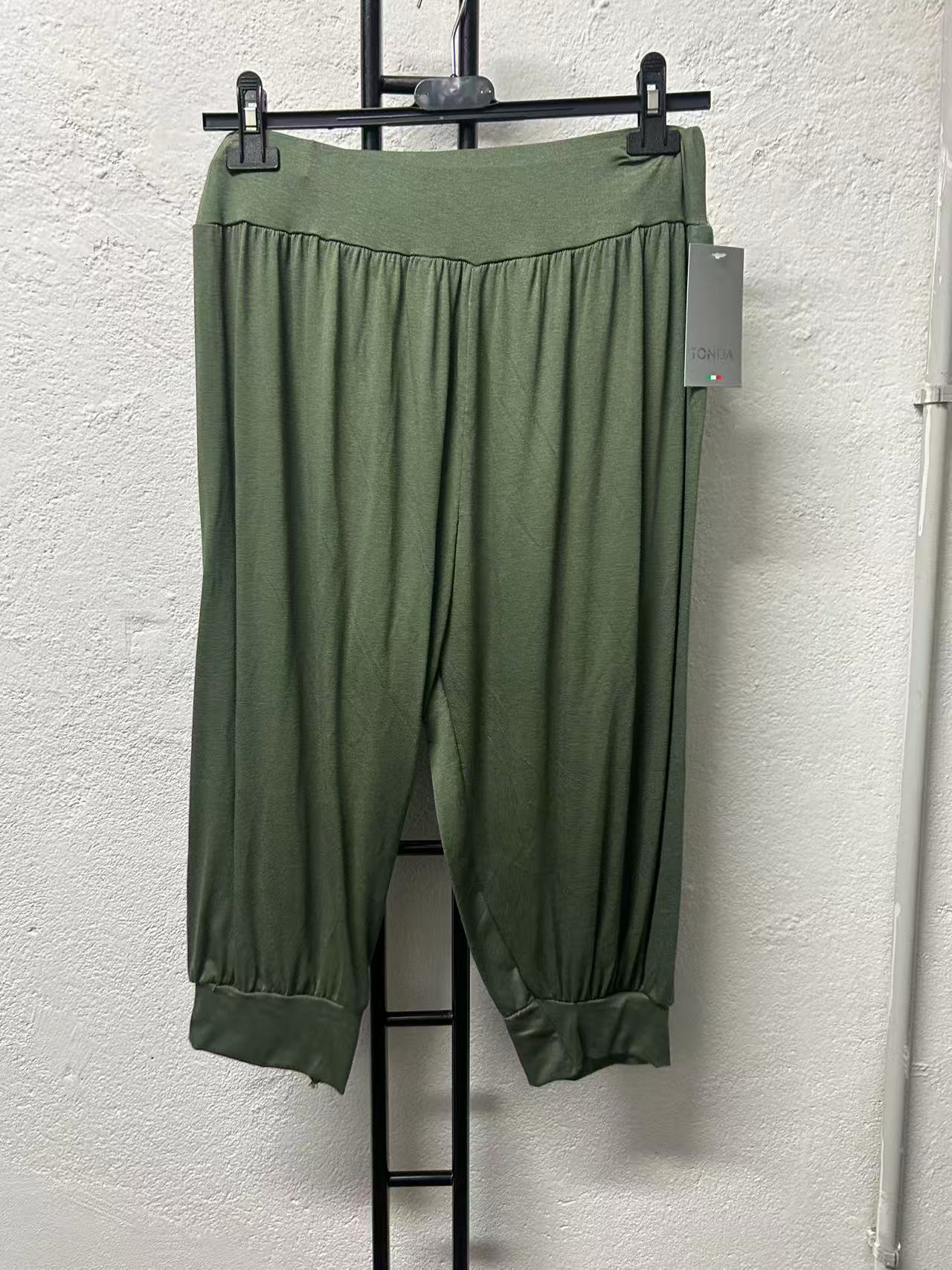 Pantalones cortos Cod.Gi088 Talla 54-56