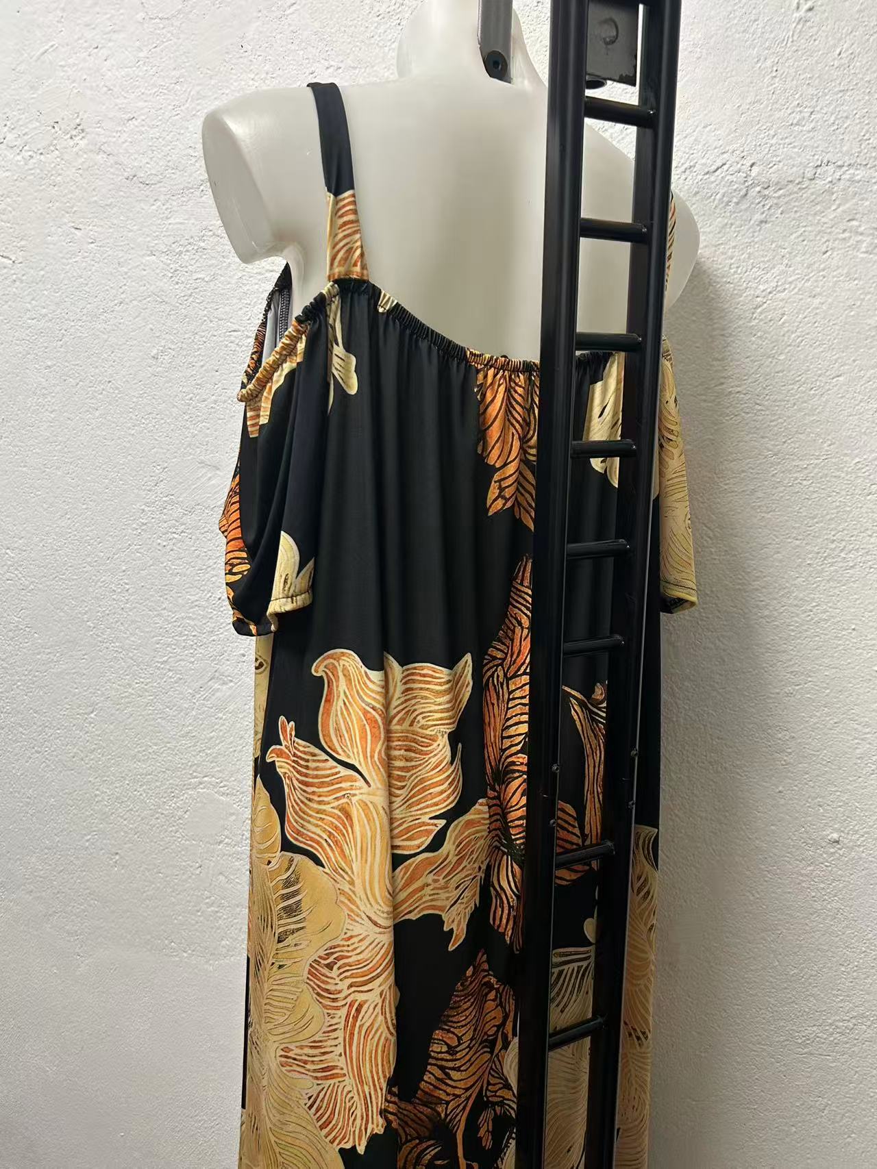 Kleid Cod.Gi109 Gr.60-62