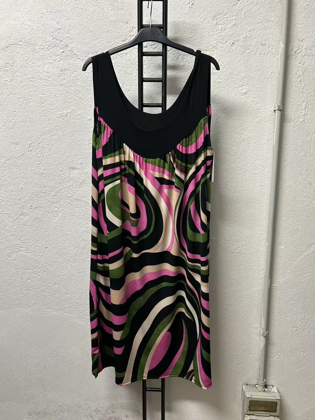 Kleid Cod.Lu135 Gr.56-58