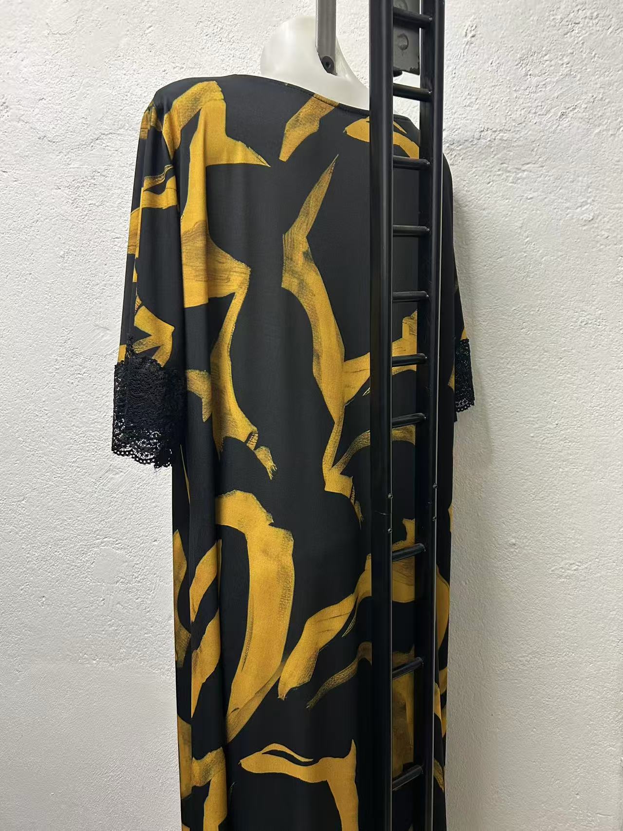 Kleid cod:Lu158 Gr:60/66+