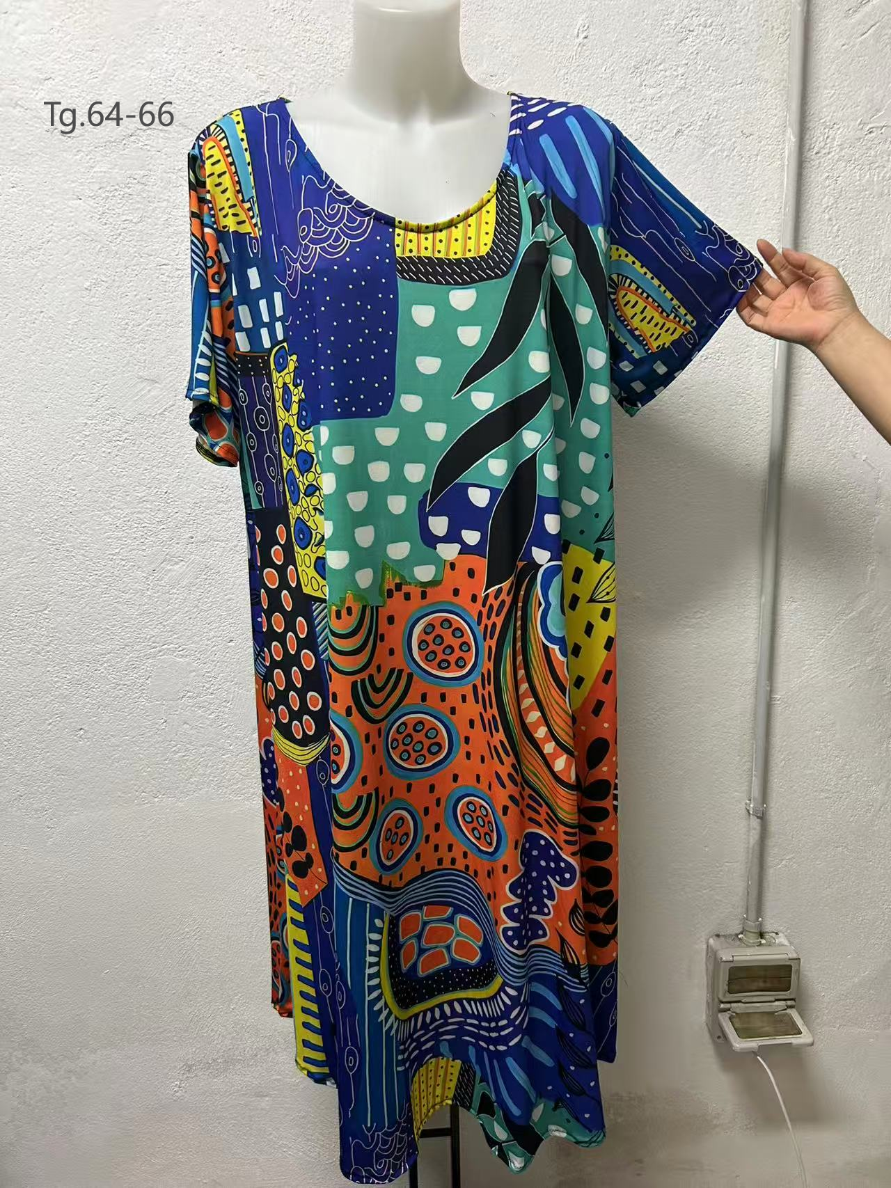 Kleid cod:Lu161 Gr:60/66+