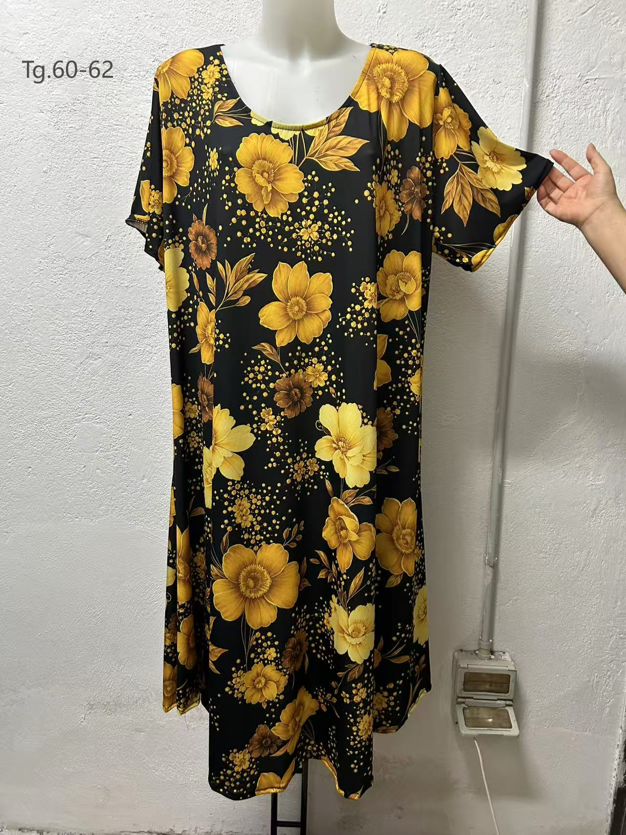 Kleid Art.-Nr.: Lu198 Gr.: 60/66+