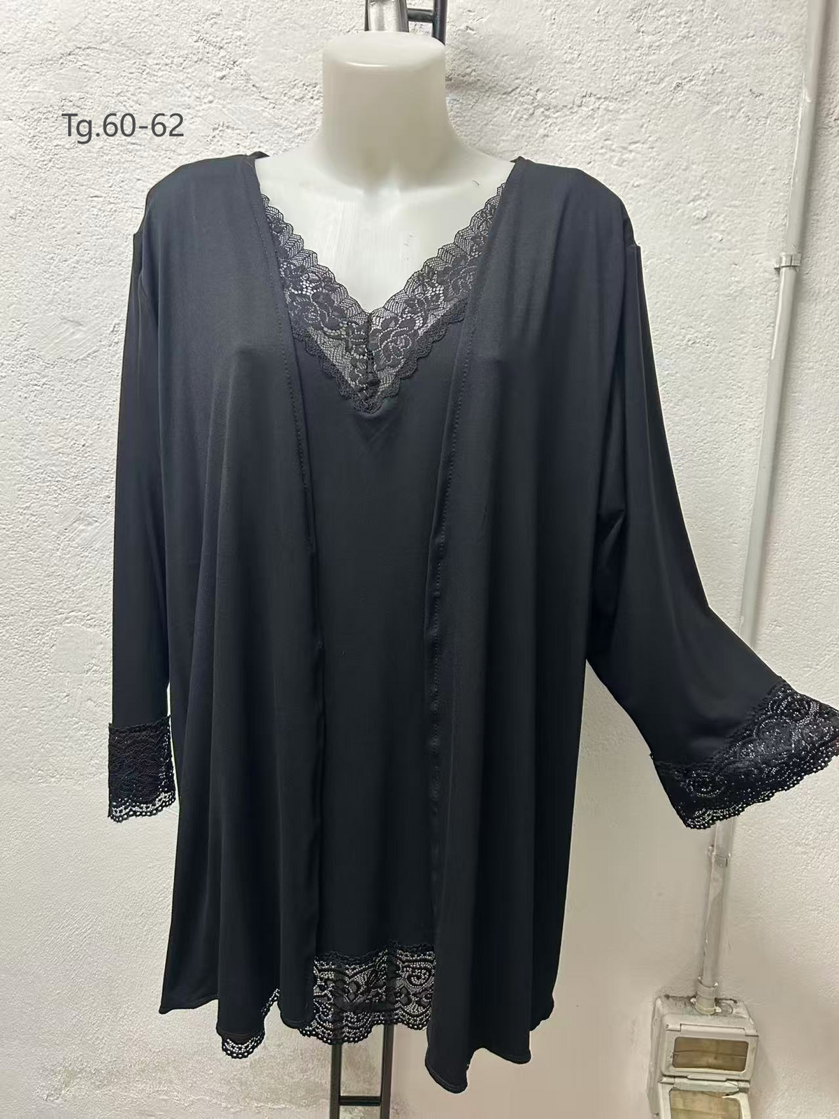 Conjunto de dos piezas Cód. n.º 072 Talla 60-66+