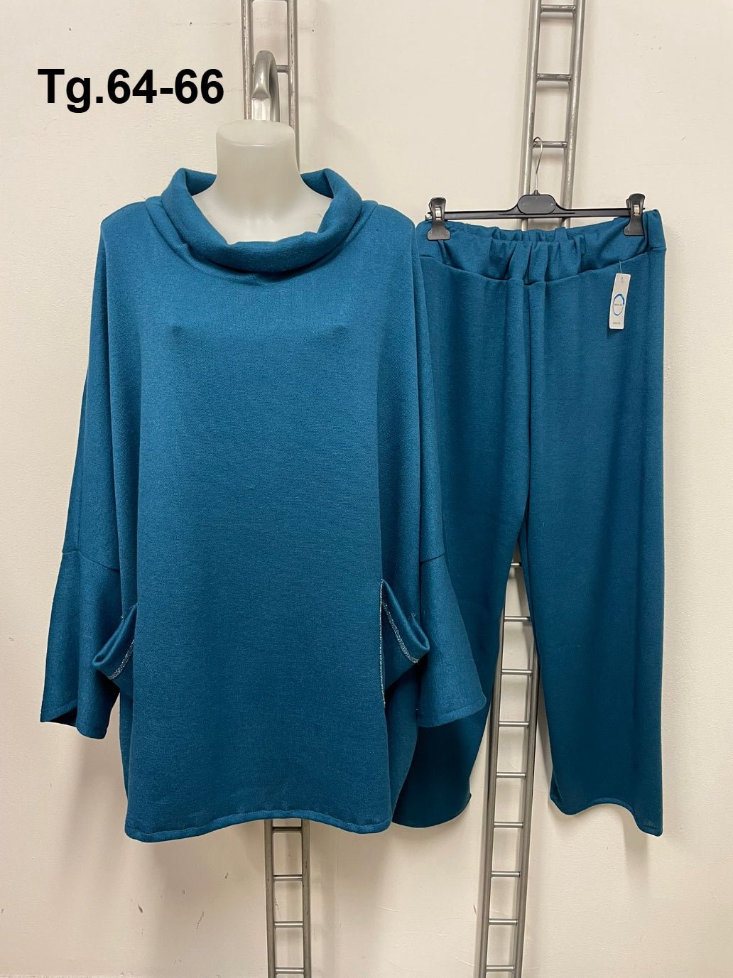 Completo Cod.Di040 Tg.64 - 66+ - taglie_forti