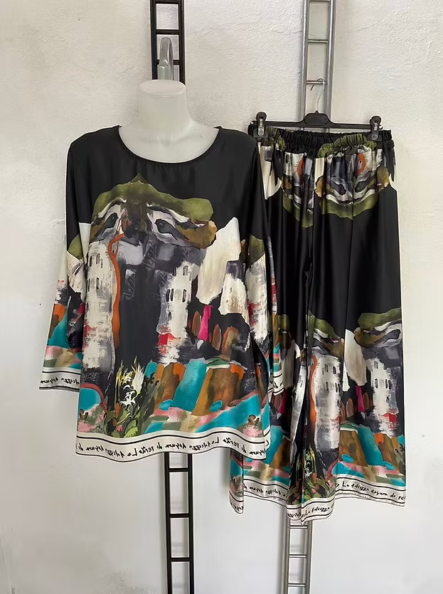 Completo di raso Cod.Fe074 Tg.54-56