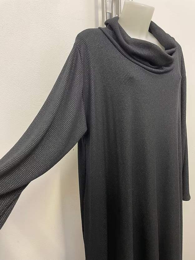 Vestito Cod.No026 Tg. 64-66+