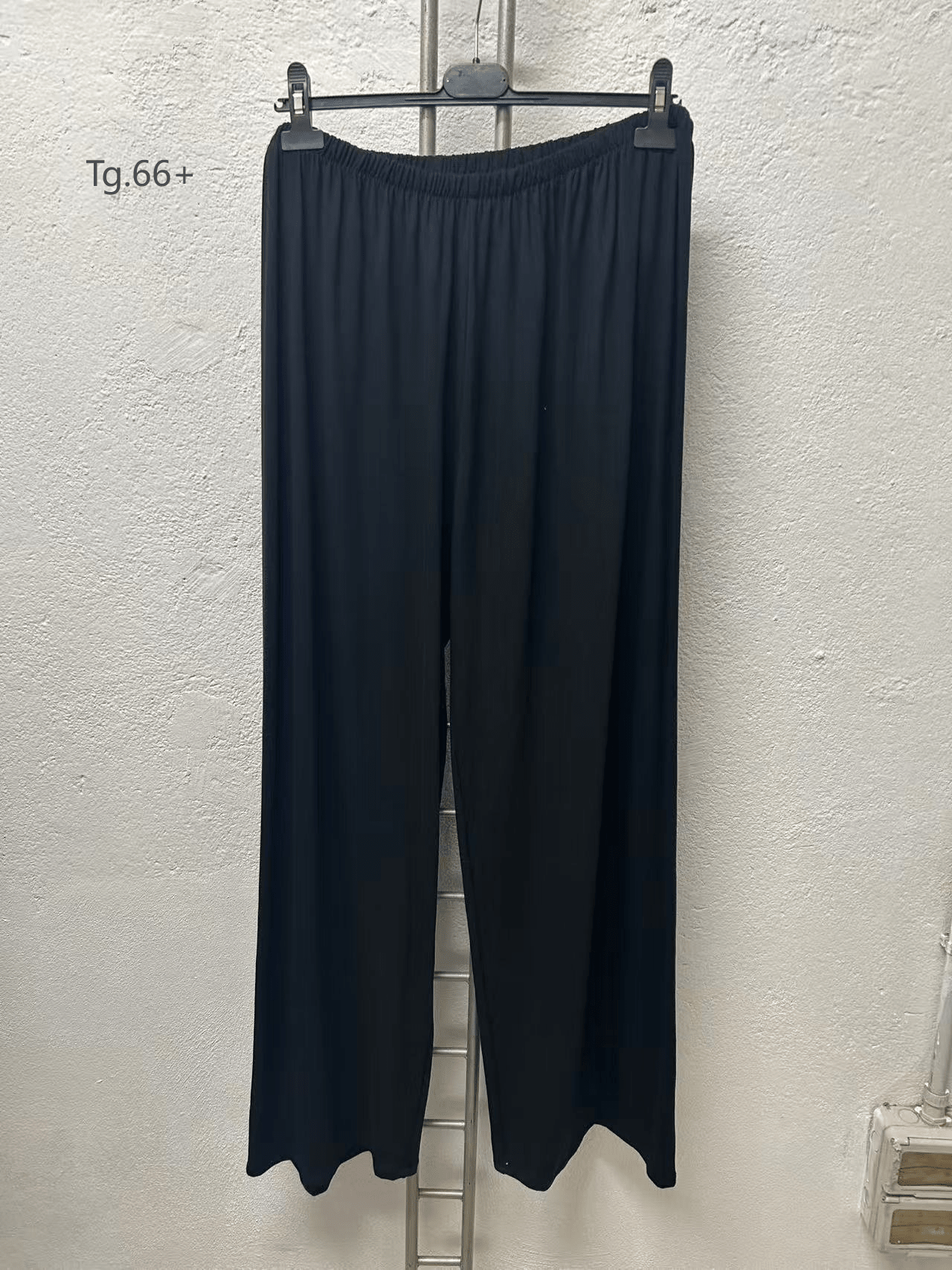 Pantaloni (omaggio festa delle donne) Tg.60 - 66+ - taglie_forti